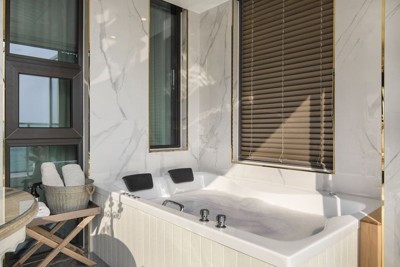Lim Sea Side Poolvilla Pension, Namhae, South Korea