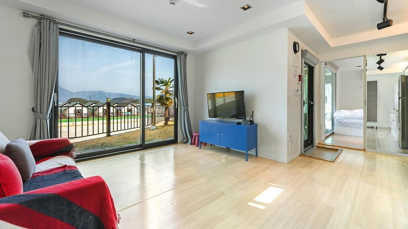 Goseong Bluebeach Pension&glamping, Goseong, Corée du Sud