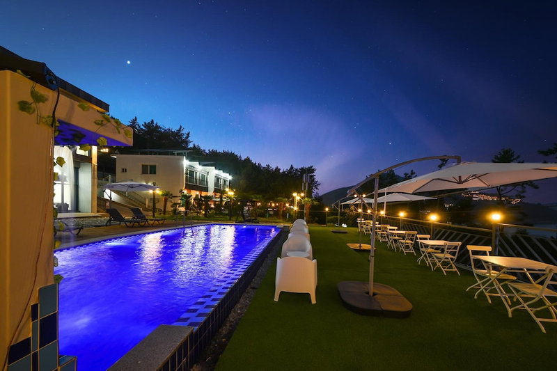 Yeosu Tivoli Pension, Yeosu, 대한민국