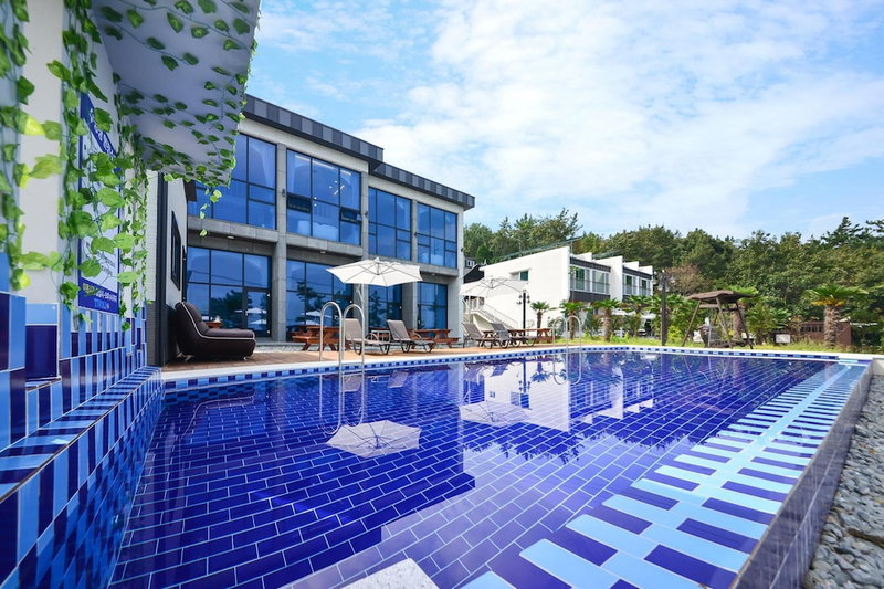 Yeosu Tivoli Pension, Yeosu, 대한민국