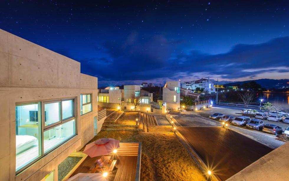 Hôtel · Tongyeong Monofunny Pension, Tongyeong