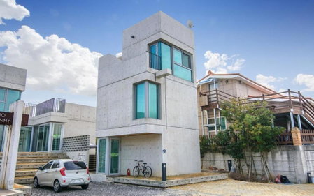 Tongyeong Monofunny Pension, Tongyeong, South Korea