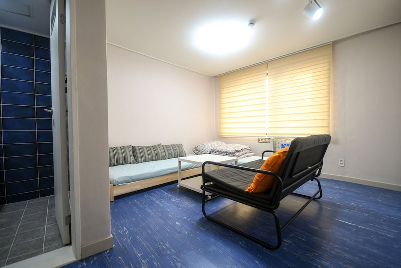 BLUEHUM Guesthouse - Hostel, Incheon, 대한민국