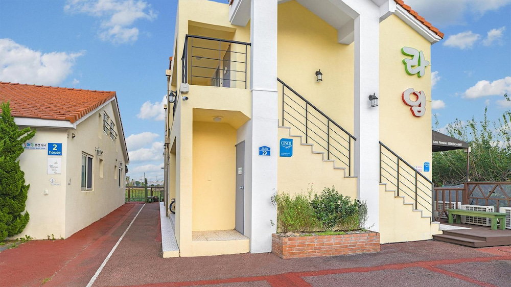 Hotel · Jeju Rime Pension, Jeju City