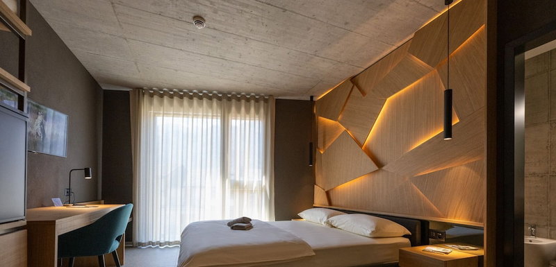 6532 Smart Hotel - Self check-in, Arbedo-Castione, Switzerland
