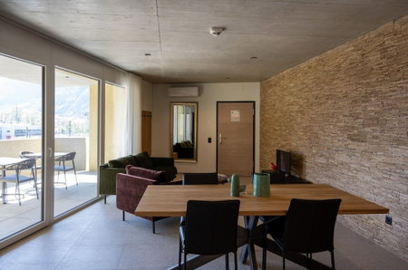 6532 Smart Hotel - Self check-in, Arbedo-Castione, Switzerland
