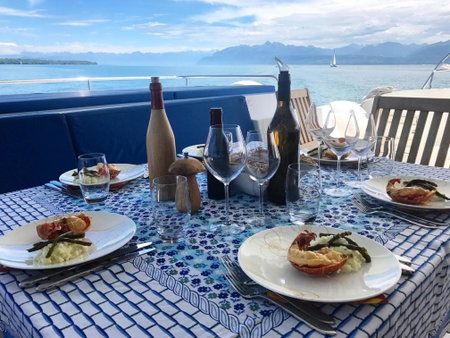 Floatinn Boat-BnB, Geneva, Швейцария