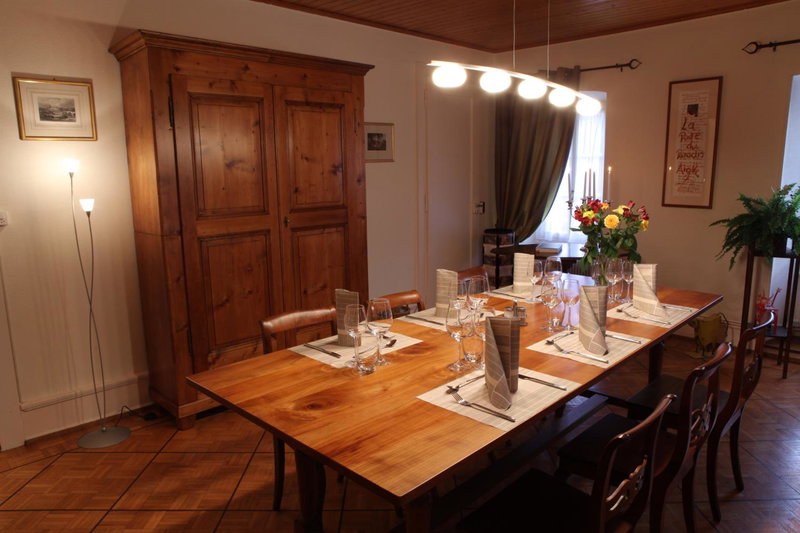 Auberge Communale de la Couronne, Yvorne, Швейцария