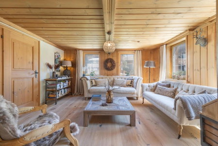 Casa Pasch - Boutique Bed and Breakfast in Cumpadials, Sumvitg, Switzerland