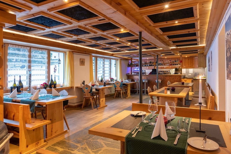 Hotel Grischuna, Surses, Switzerland