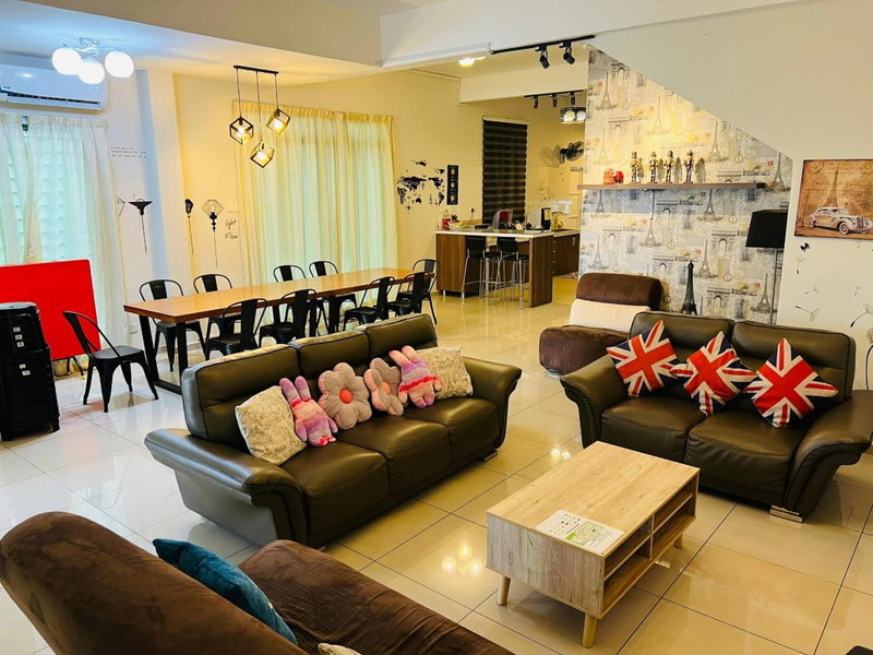 LeParis Swimming pool KTV BBQ Jonker 88 homestay, Malacca, Malaysia