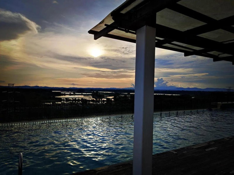 Kampar Bonvoy Champs Elysees 4pax Homestay, Kampar, Malaysia