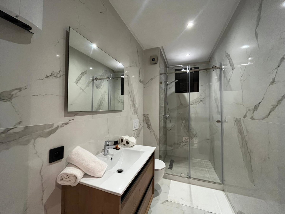 Hotel · Les Joyeux Luxury Suites & Appart, Casablanca