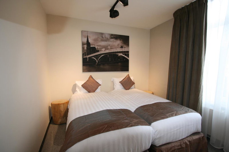 Amosa Liège City Centre Apart Regence 17, Liège, Bélgica