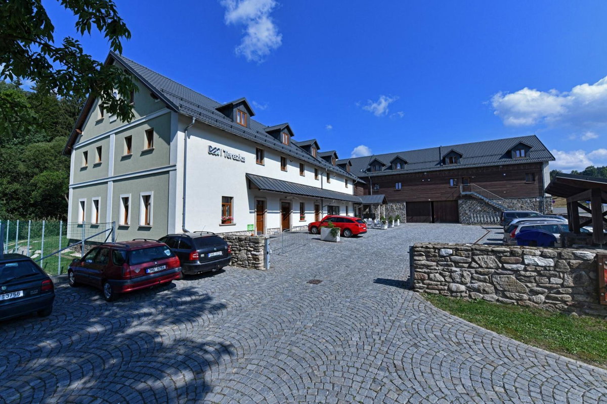 Hotel · Penzion Terezka, Dolní Morava