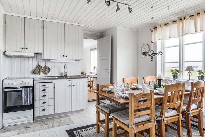 STUBBET - Charming - Newly Remade Villa, Vadstena, Sweden