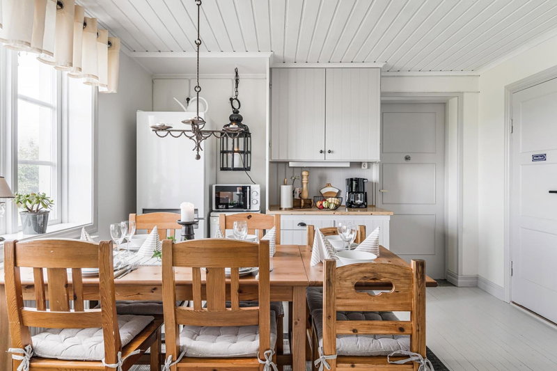 STUBBET - Charming - Newly Remade Villa, Vadstena, Sweden