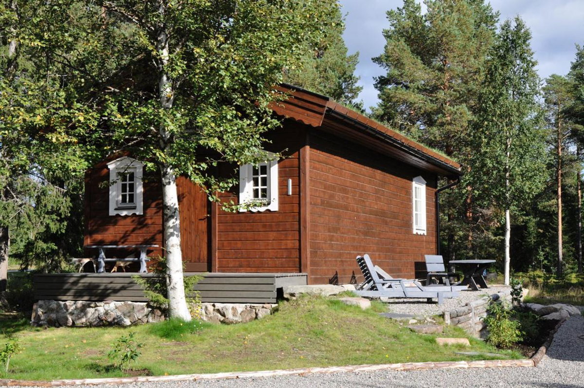 Hotel · Cottage On Wild River In Lapland/Sweden, Karlsten