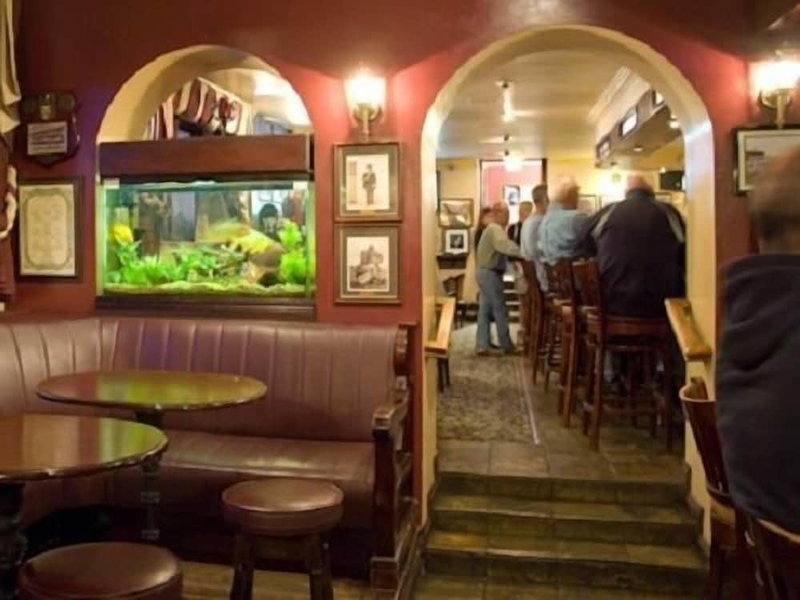 Breffni Arms Hotel, Arvagh, Irland