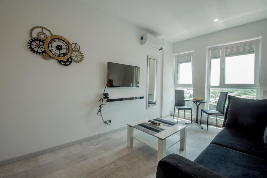 Cozy Penthousestudio Cityview W12, Bucharest, Romania