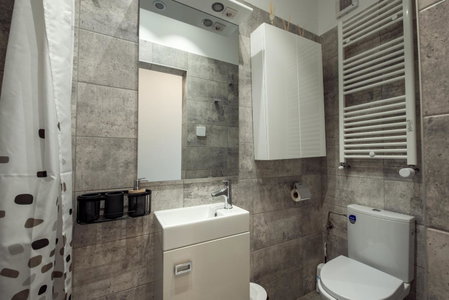 Cozy Penthousestudio Cityview W12, Bucharest, Romania