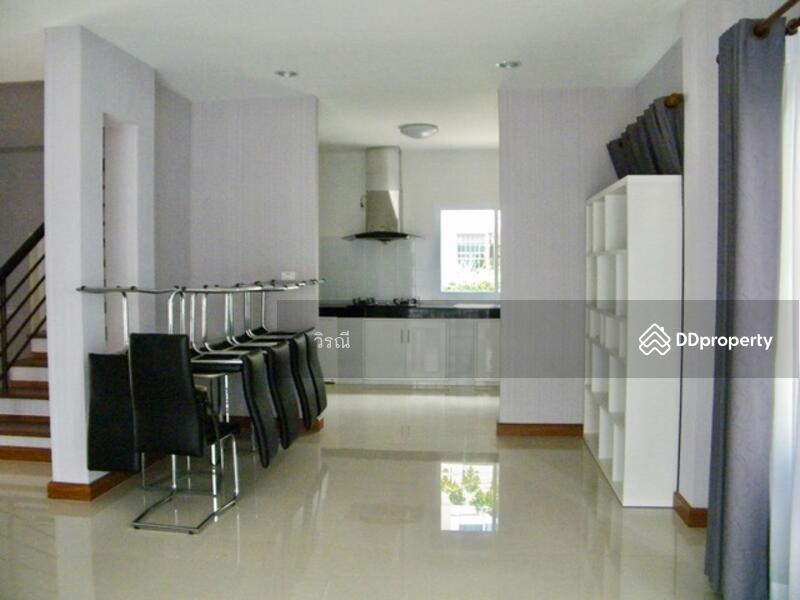 For rent, 2-story detached house near Night Baan Ko, Nakhon Ratchasima., Tailandia