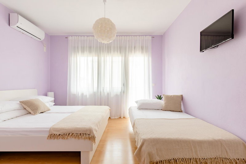 Apartments Mara, Kaštela, Croatia
