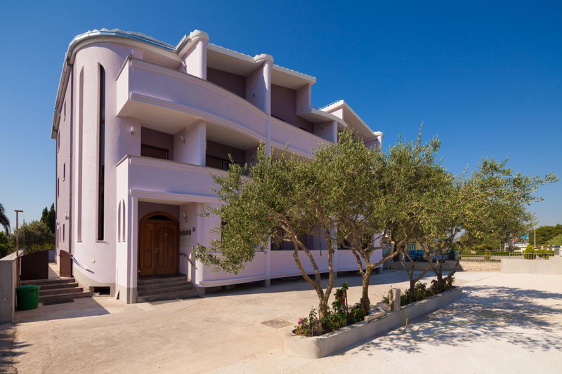 Apartments Mara, Kaštela, Croatia
