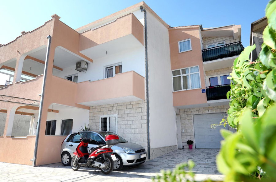 Apartment Ivan, Kastel Sucurac, Croacia