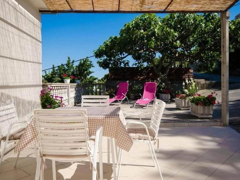 Guest House Rooms Rose, Molunat, Croatia