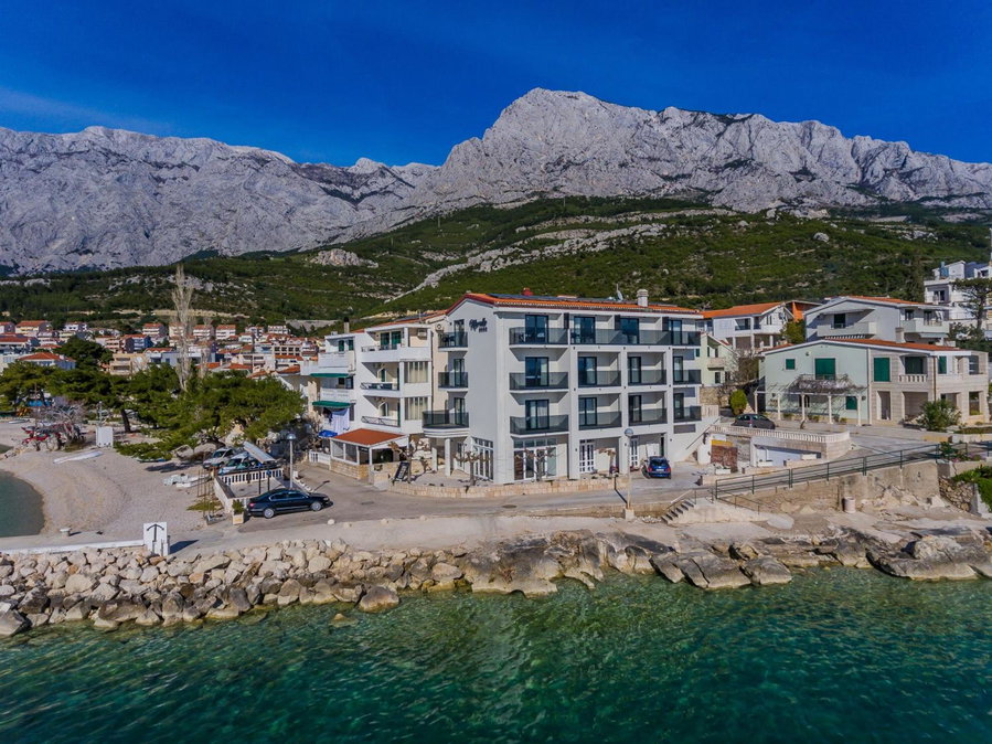 Marello, Promajna, Croatia