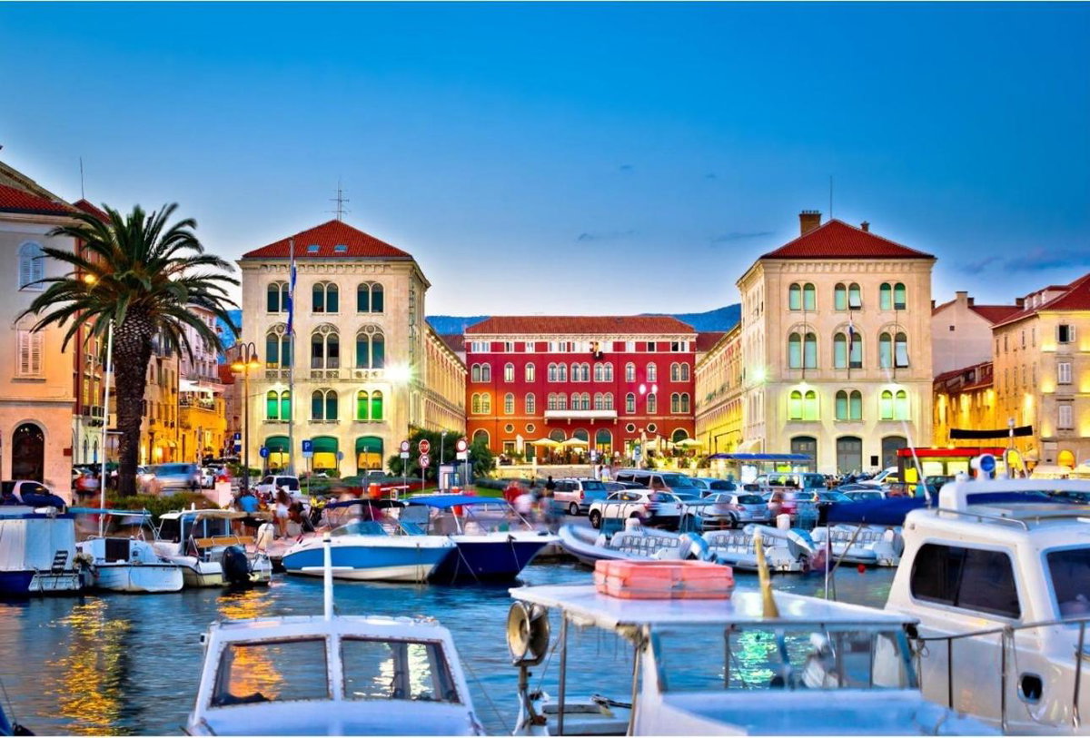 Hotel · Palace Inn Rooms, Split