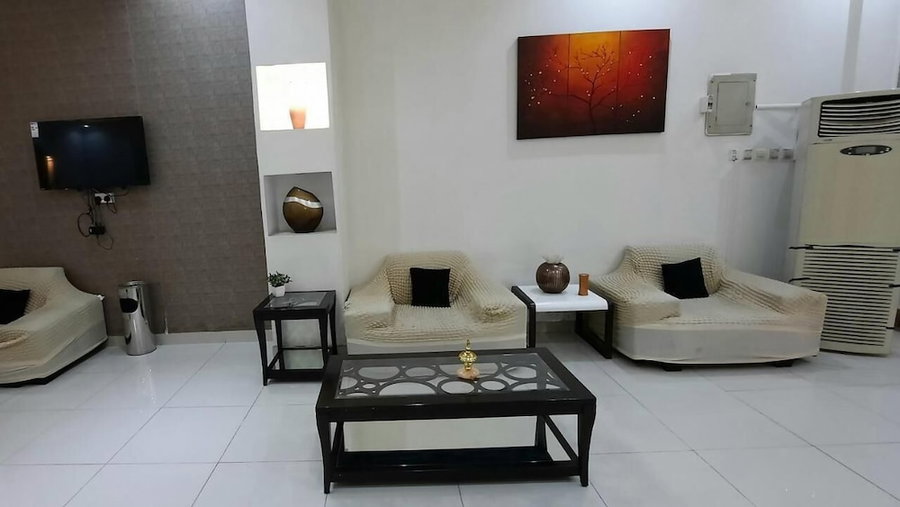 Rehana Al-Worood Khamis Mushait, Khamis Mushait, Arabie saoudite
