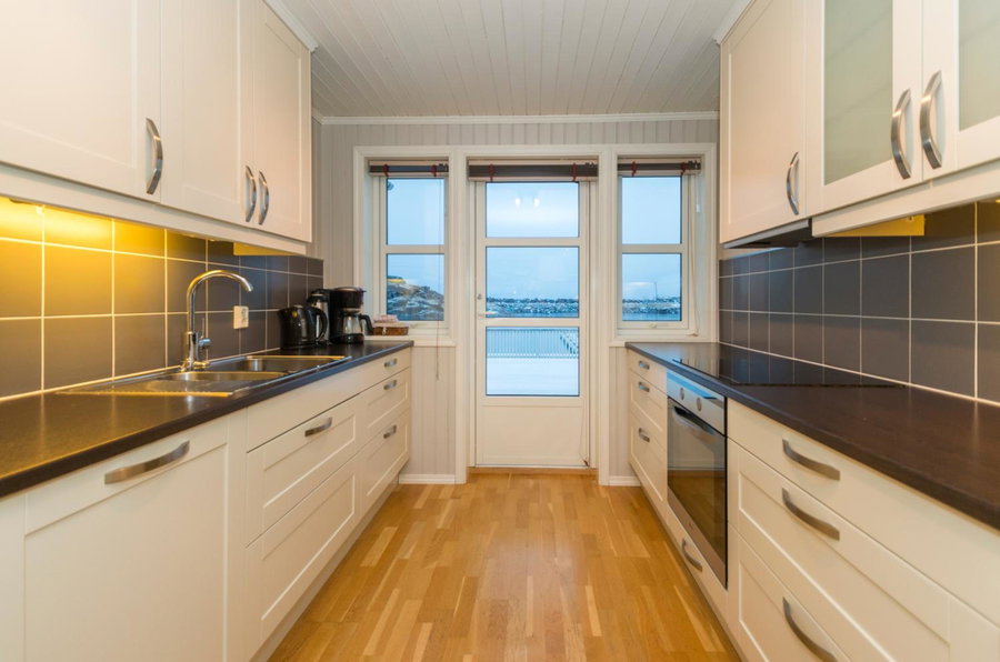 Rorbuene Svolvær Havn, Svolvær, Noruega