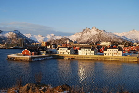 Rorbuene Svolvær Havn, Svolvær, Noruega