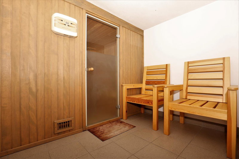 GUESTHOUSE Idila pod Nanosom, Senožeče, Slovenia