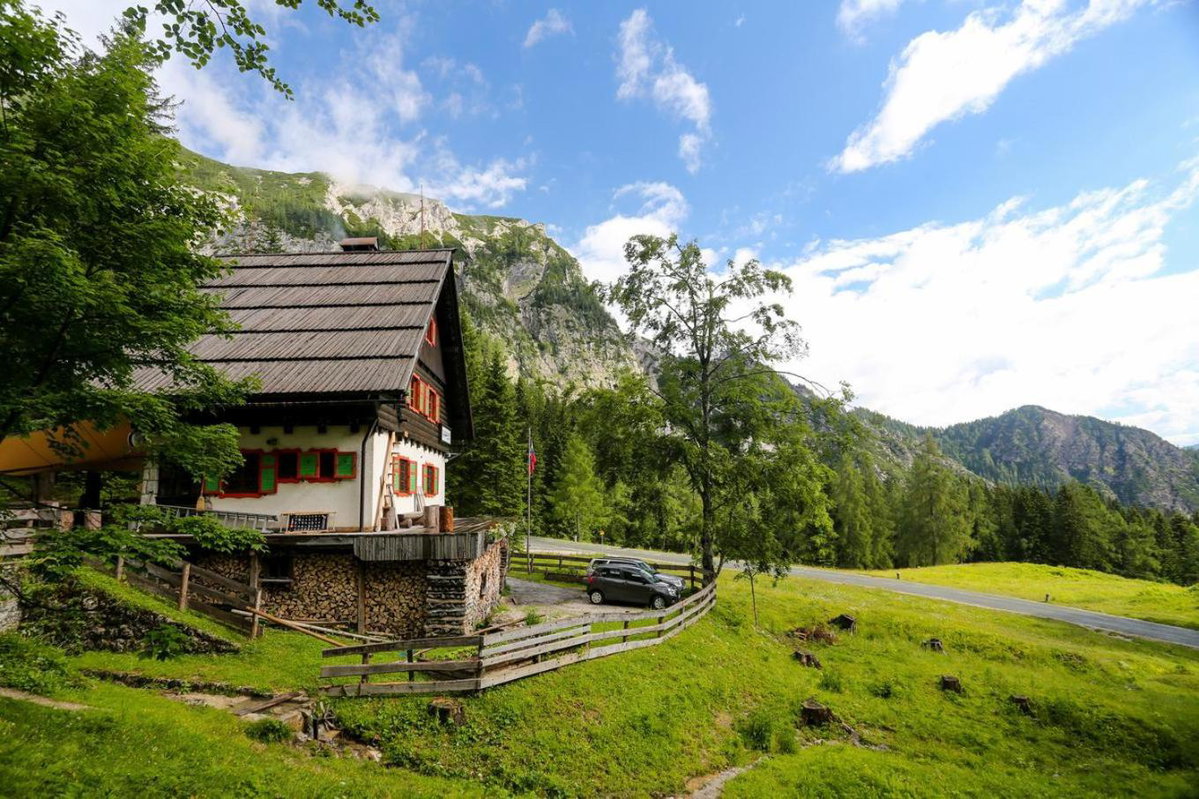 Hôtel · Tonkina koča, Kranjska Gora