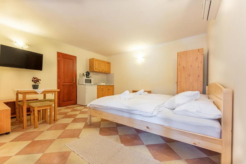 Varázskő Apartman, Gyula, Hungary