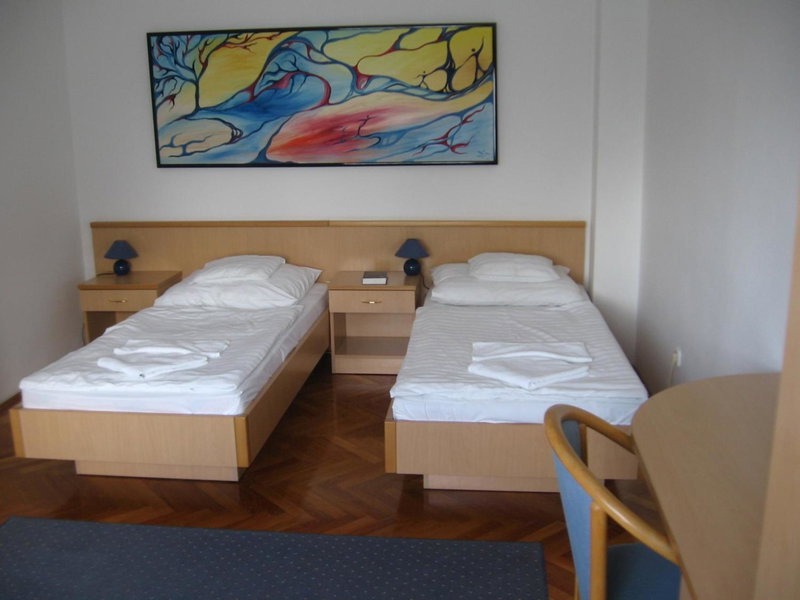 Leier Business Hotel, Gönyů, Hungary