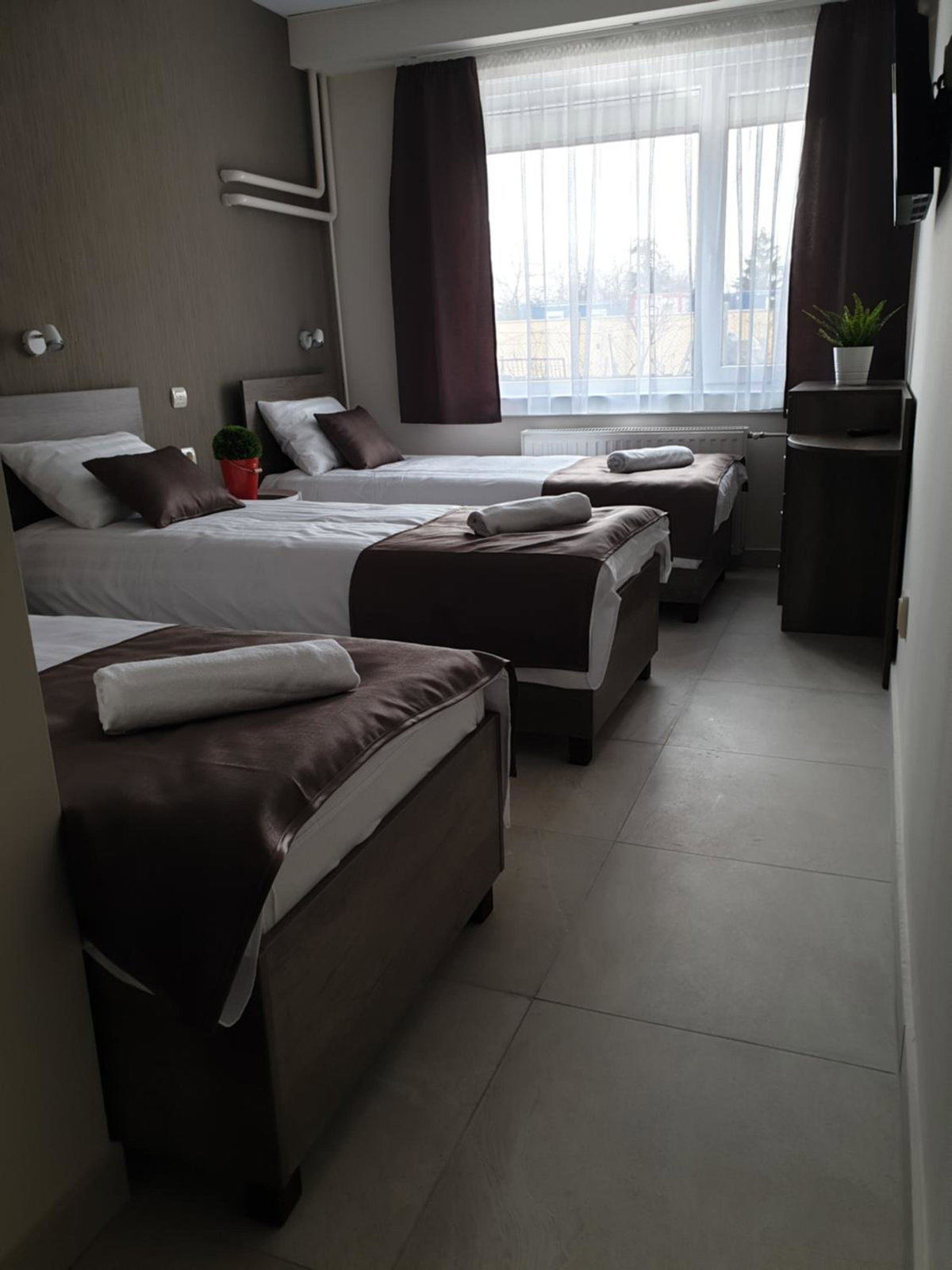 Familia Panzió & Apartmanház Győr, Венгрия