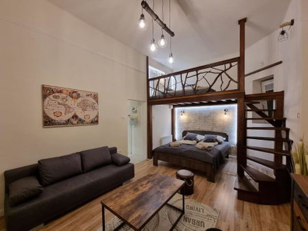Vintage Apartman in city center, Miskolc, Венгрия