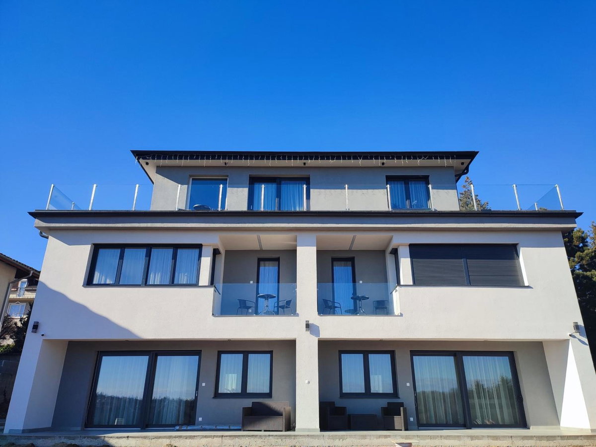 Отель · Gamma Apartmanok és Jakuzzi, Miskolctapolca