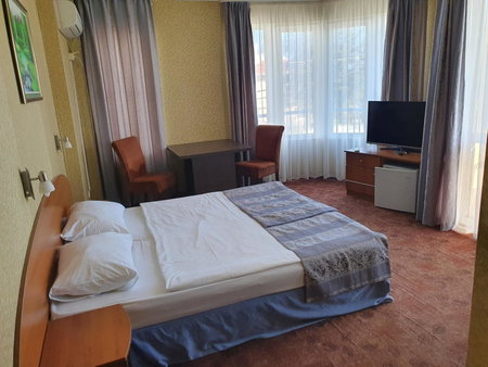 Family Hotel Lazuren Briag, Burgas City, Bulgaria