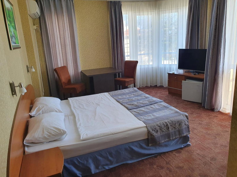 Family Hotel Lazuren Briag, Burgas City, Bulgaria