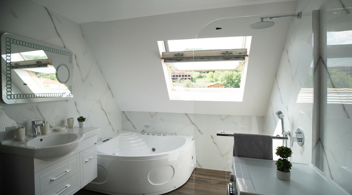 Roma Apartment, Болгария