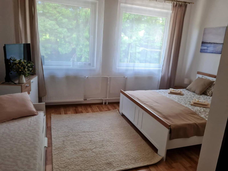 Villa Paradajs - ubytovanie pri jazere, Banská Štiavnica, Eslovaquia