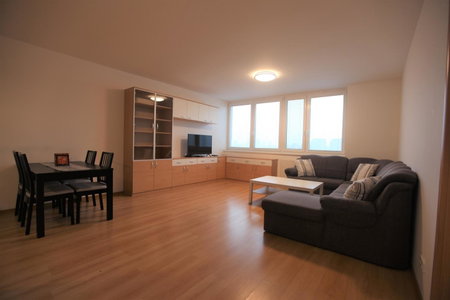 SAG 12th floor Koloseo residence Lake view Free parking, Bratislava, Slovaquie