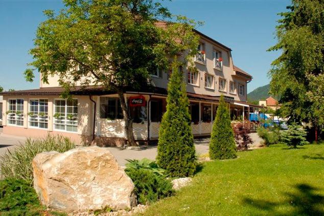 Hotel · Penzion Bystrica, Povazska Bystrica