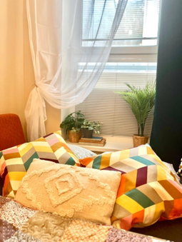 Apartment Jenny - Old Town, Free Private Parking, AC, Bratislava, Словакия
