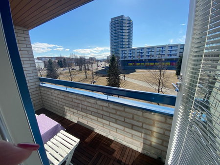 Kiva majoitus 1-4hlö, 500m keskustaan, parkkipaikka, Oulu, Finland